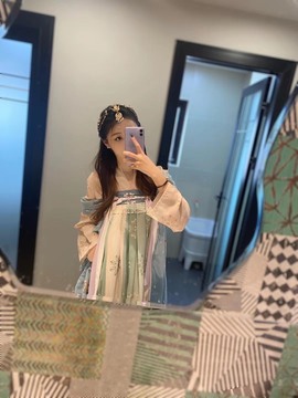 你是哪个小可爱主播照片