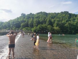 南边等你主播照片
