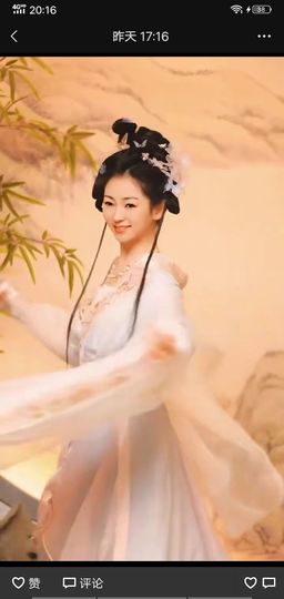 果果(平安好运)主播照片