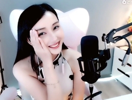 水母好美主播照片