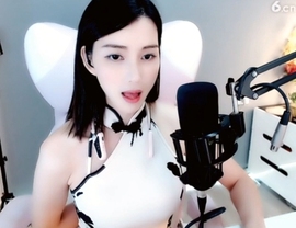 水母好美主播照片