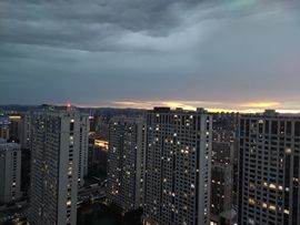 彩霞落日主播照片
