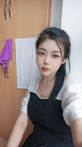 ღ娜娜ぃ安静唱歌🍀主播照片
