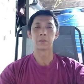 張国良主播照片