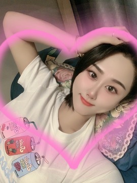 北家大白主播照片