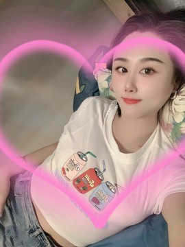 北家大白主播照片