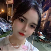 水上娱乐的跳蛛
