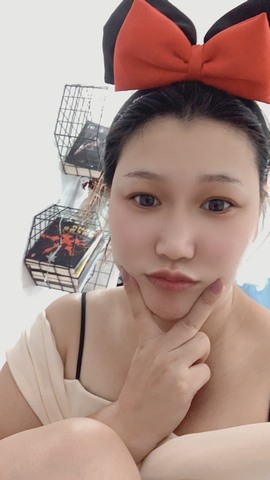 是姚姚吶主播照片