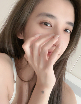 大怡～主播照片