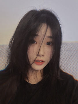 243726672主播照片