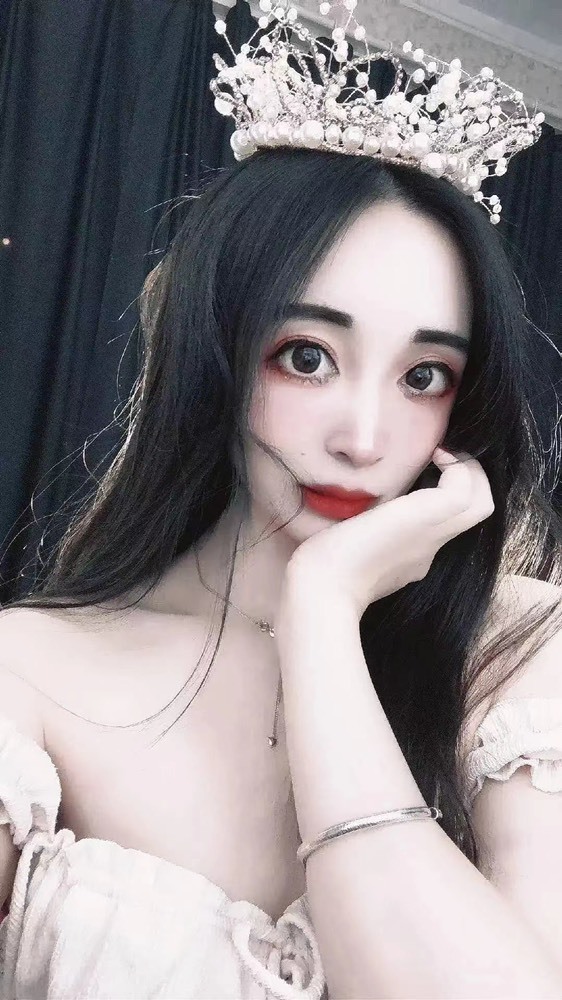 小玲宝🧸不连麦的图片