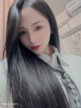 243726672主播照片