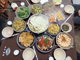 茶茶幸运星主播照片