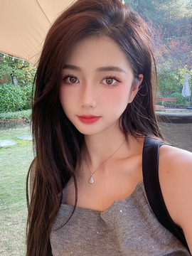 243726672主播照片