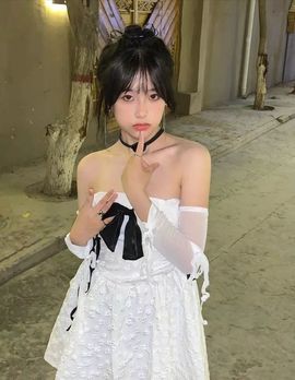 奶瓶崽主播照片