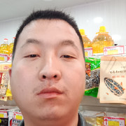 何云江w