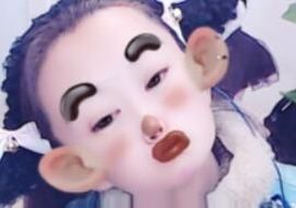 丑小鸭🍑愿有一束光主播照片