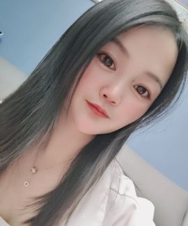 小甜贪财好色💕主播照片