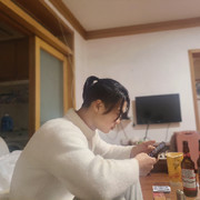 爱笑的小保头像