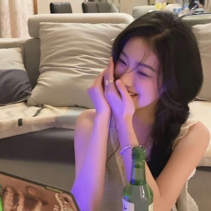 蛋挞🍑的主播海报
