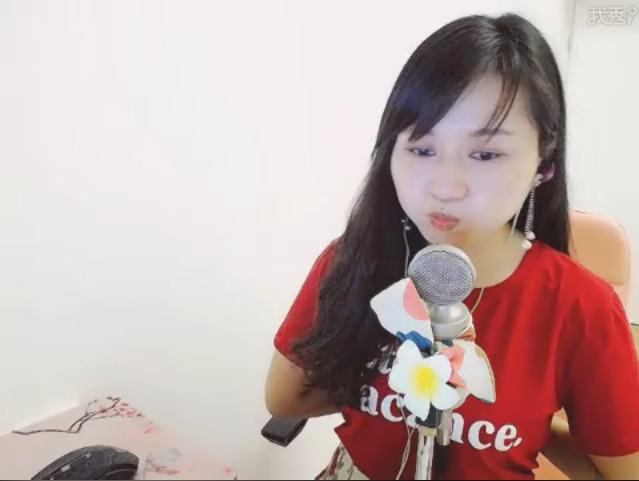 牛小桥主播照片