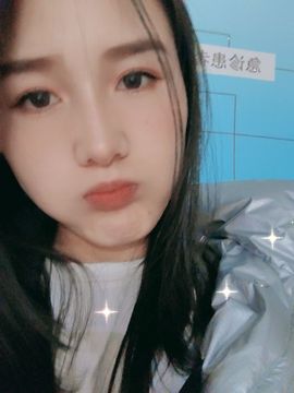 小婷🎤烟嗓☆づ的图片