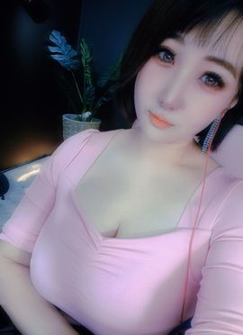 乃尼💋DDD主播照片
