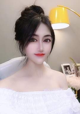 清新🍀靓丽主播照片