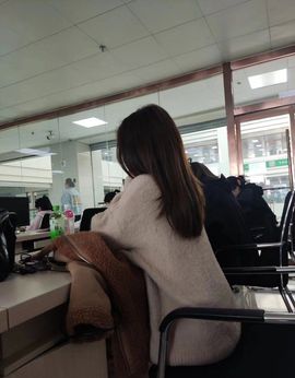 仙女不吃香菜yyd主播照片