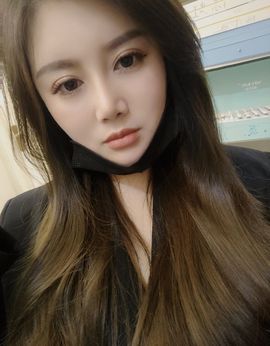 吴小优主播照片