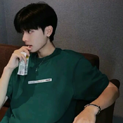 愛李傑