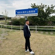 心旷神怡zh头像