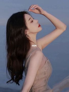 小甜贪财好色💕主播照片