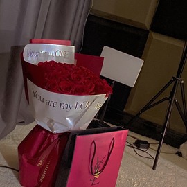 娜扎🧸主播照片