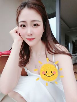 奕露西$唱歌主播照片