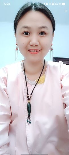 兰兰兔兔主播照片