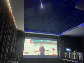北家黄黄求票主播照片