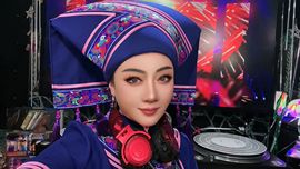 广西壮族姑姑主播照片