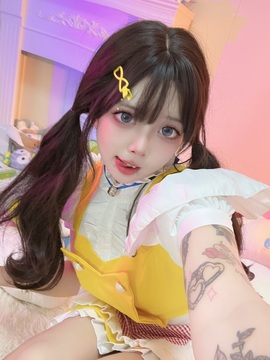 本本爱吃糖🍬主播照片