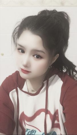 糖笑笑゛等风也等伱主播照片