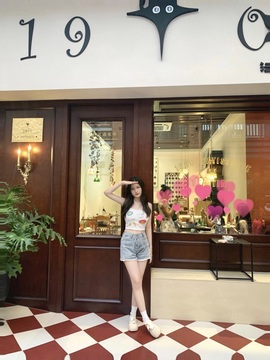 一心爱唱歌🌟主播照片