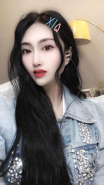 清新🍀靓丽的主播照片