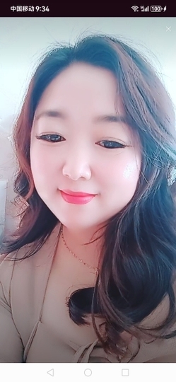 依依🌺星🌺城事主播照片