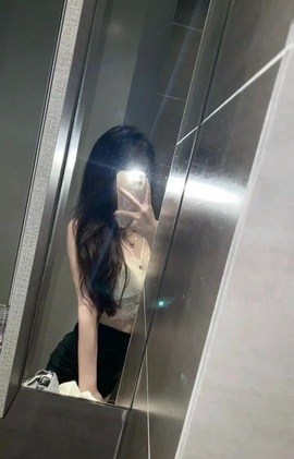 钱多多熊猫主播照片