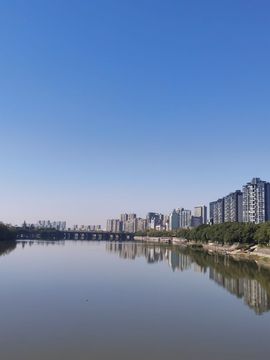 聆听~爱唱歌主播照片