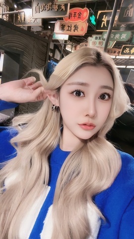 抱抱馨💌主播照片