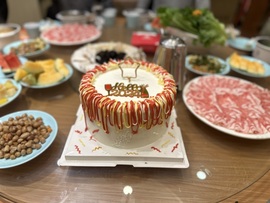 只只，主播照片