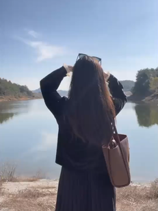 我要山，要水，要自由