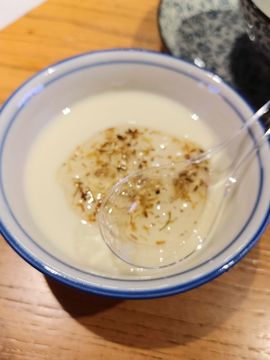浮若若主播照片