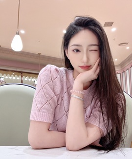 心儿ღ主播照片